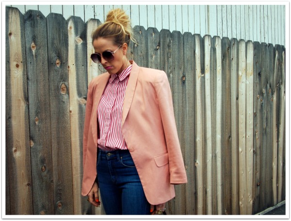 "Pink shirt, Pink Blazer, High Waist Jeans, 70's style"